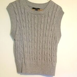 Forever 21 Gray Crew Neck Cable Knit Sweater